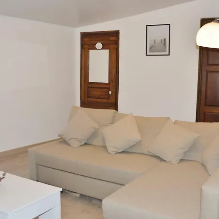 One-bedroom Holiday In 度假居 Reillanne