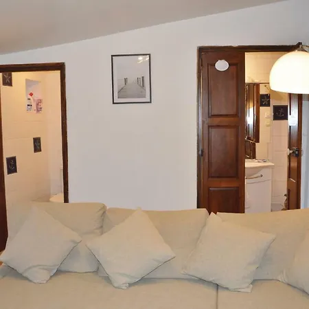 One-bedroom Holiday In * Reillanne